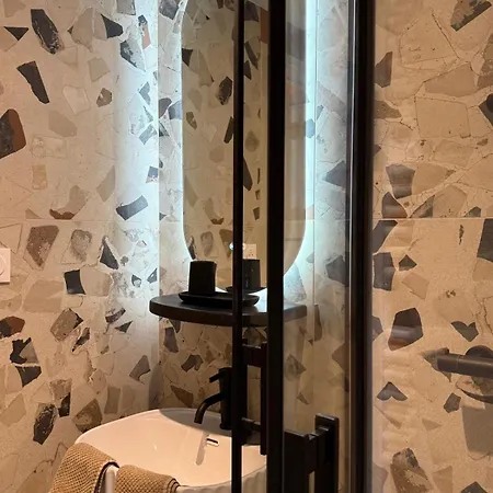 Apartment La Tropezienne Porteloise, Face *